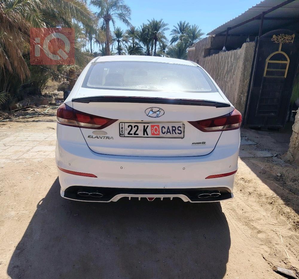 هيونداي النترا